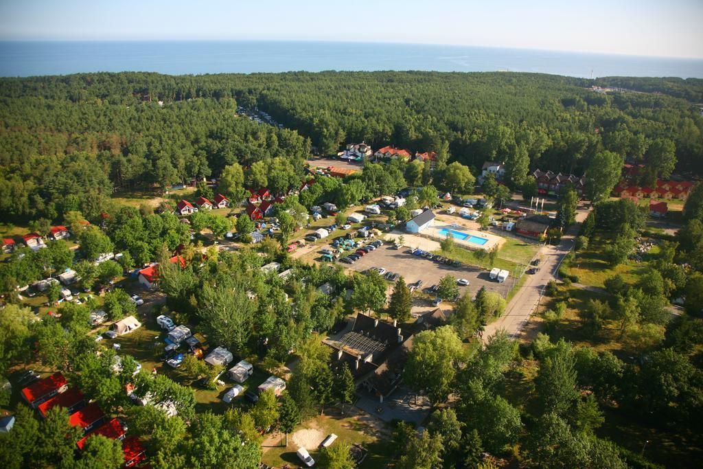 Holiday Resort & Camping Intercamp'84 Łeba Exterior foto